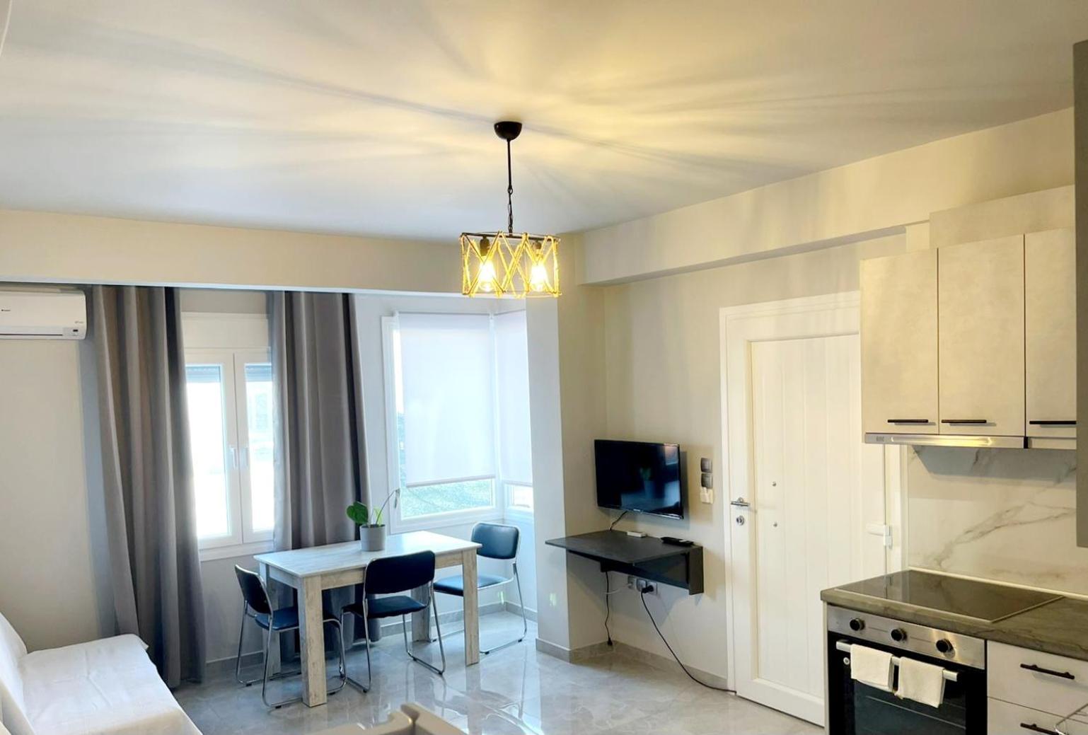 Seaside Luxury Suites By Sarigianni Paralía Eksteriør bilde