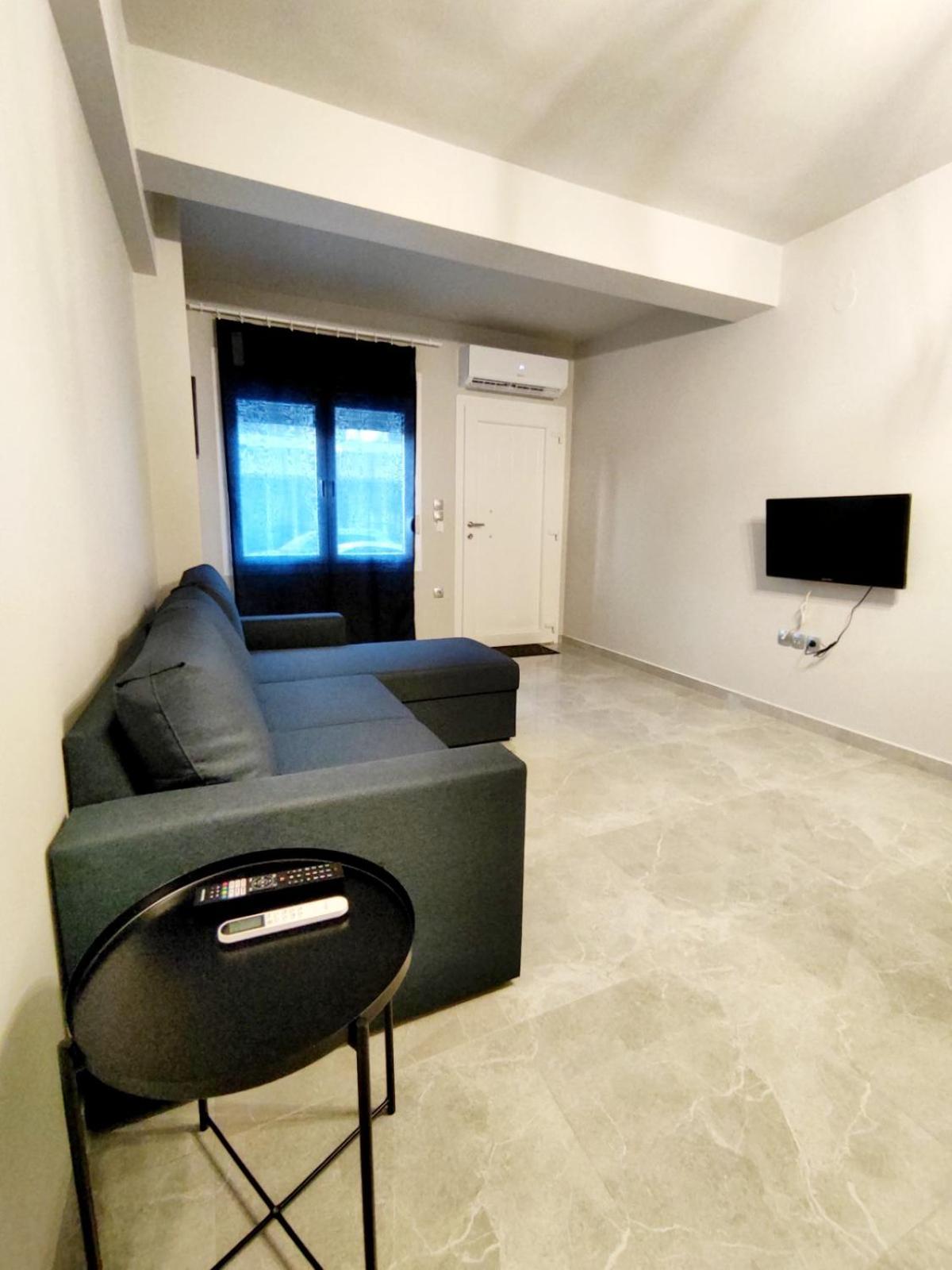 Seaside Luxury Suites By Sarigianni Paralía Eksteriør bilde
