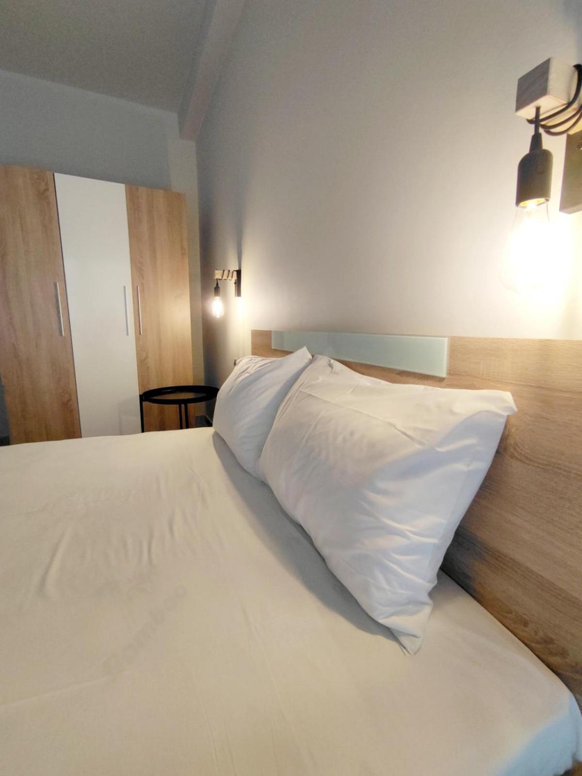 Seaside Luxury Suites By Sarigianni Paralía Eksteriør bilde